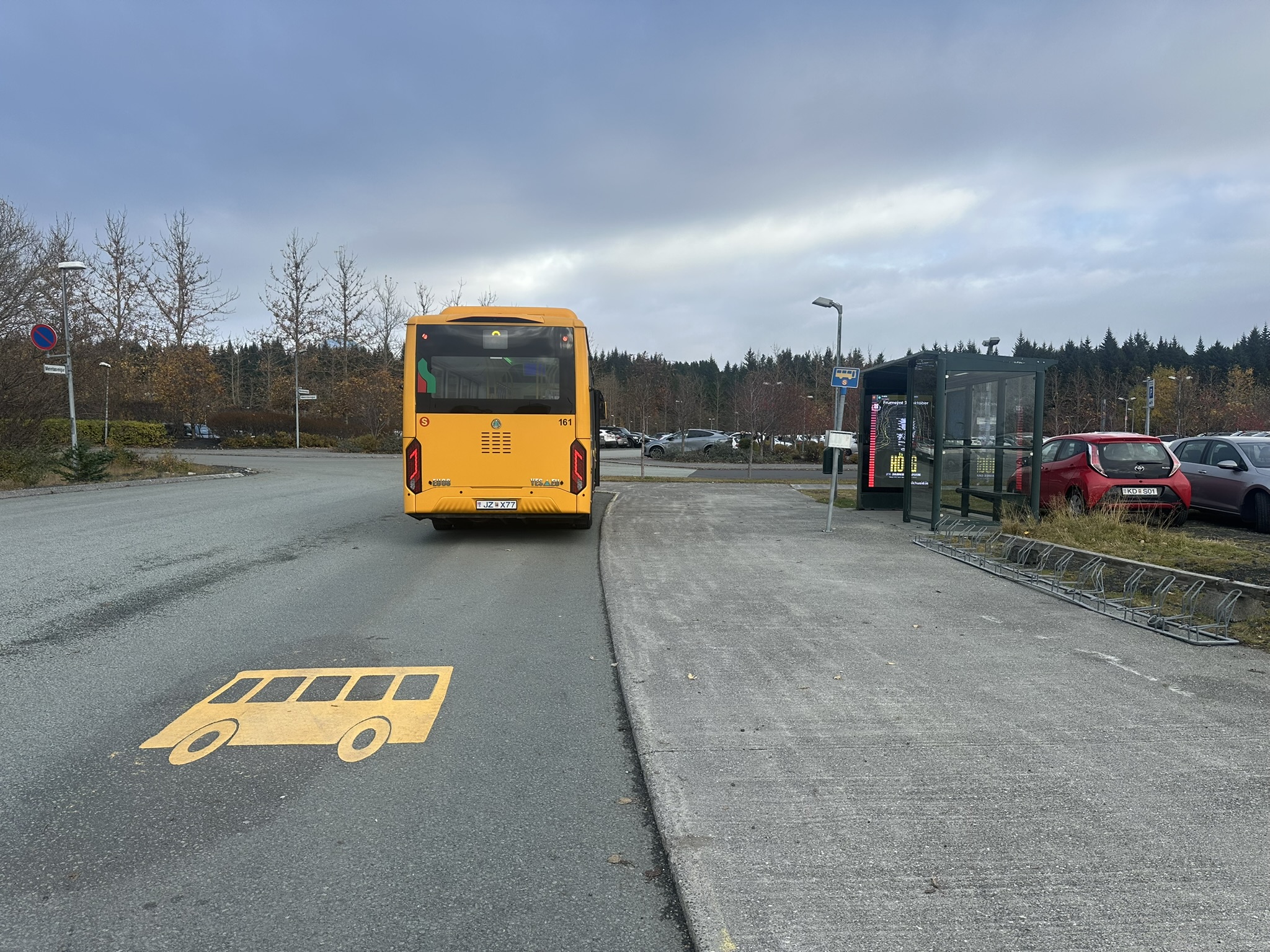 Strætó við Menntasveig
